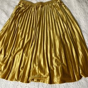 A New Day size XL mustard yellow velour/velvet pleated midi skirt elastic waist